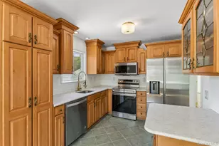 37 Harper St, Patchogue, NY 11772 - Photo 16