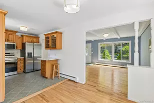 37 Harper St, Patchogue, NY 11772 - Photo 14