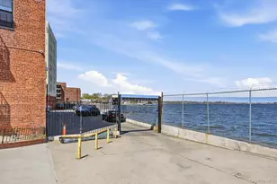 1110 Stadium Ave, Bronx, NY 10465 - Photo 26