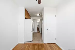 1110 Stadium Ave, Bronx, NY 10465 - Photo 16