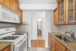 1110 Stadium Ave, Bronx, NY 10465 - Photo 14