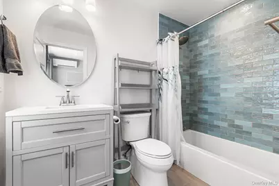 29 Howard Avenue, White Plains, NY 10606 - Photo 8