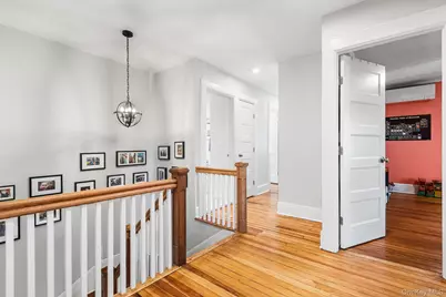 29 Howard Avenue, White Plains, NY 10606 - Photo 12