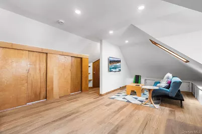 29 Howard Avenue, White Plains, NY 10606 - Photo 22