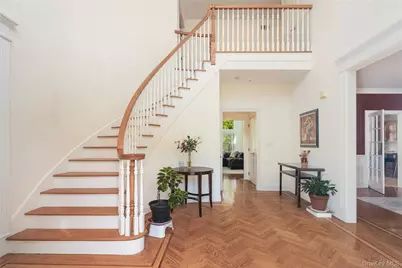 11 Hollow Tree Road, Briarcliff Manor, NY 10510 - Photo 4