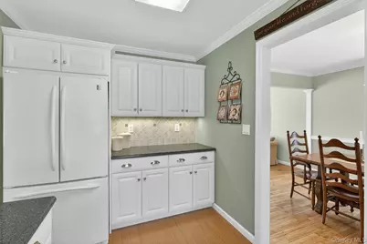 16 Roy Place, Eastchester, NY 10709 - Photo 16