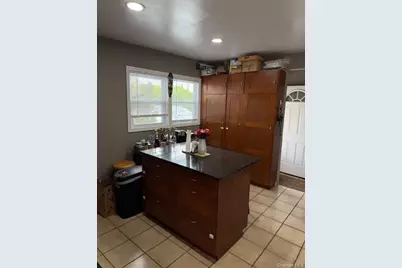 176 Kingfisher Road, Levittown, NY 11756 - Photo 4