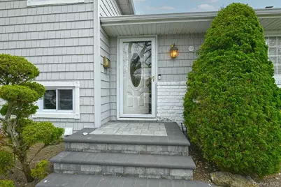 104 Charles Street, Massapequa, NY 11758 - Photo 4