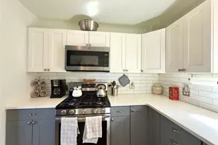 22 Buttermilk Dr, Poughkeepsie, NY 12601 - Photo 4