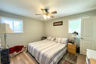 22 Buttermilk Dr, Poughkeepsie, NY 12601 - Photo 12