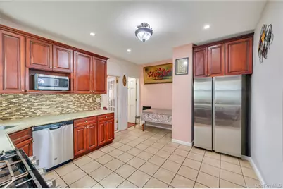 10125 131st Street, Richmond Hill, NY 11419 - Photo 10