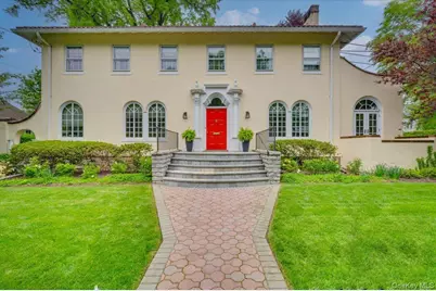 560 Pelhamdale Avenue, Pelham, NY 10803 - Photo 1