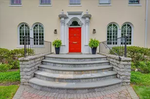 560 Pelhamdale Ave, Pelham, NY 10803 - Photo 2