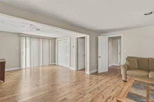 68 Madison Ave, Island Park, NY 11558 - Photo 14