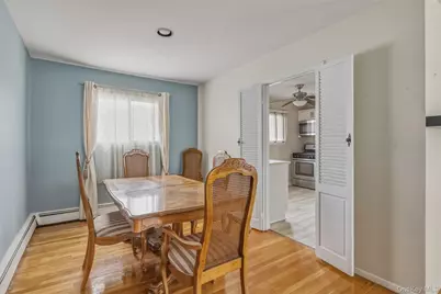 68 Madison Avenue, Island Park, NY 11558 - Photo 4