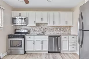 68 Madison Ave, Island Park, NY 11558 - Photo 2