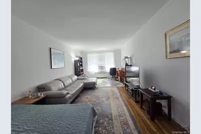 46 Grace Avenue #2J, Great Neck, NY 11021 - Photo 10