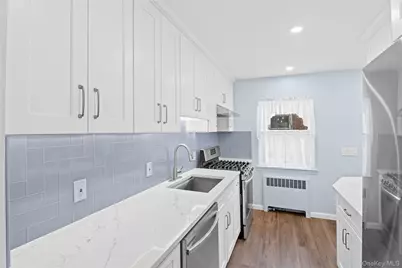 218 Brown Street, Mineola, NY 11501 - Photo 2
