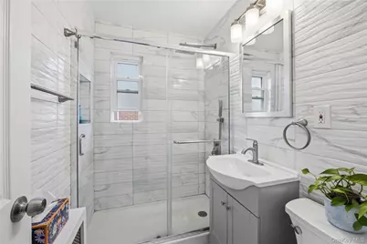 218 Brown Street, Mineola, NY 11501 - Photo 22