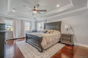 128 Pace Dr S, West Islip, NY 11795 - Photo 24