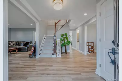 128 Pace Drive S, West Islip, NY 11795 - Photo 4