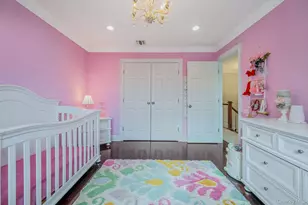 128 Pace Dr S, West Islip, NY 11795 - Photo 32