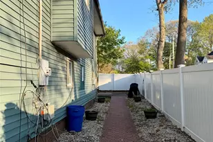 72 E Lake Terrace, Ronkonkoma, NY 11779 - Photo 14