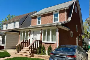71-05 Loubet St, Forest Hills, NY 11375 - Photo 4
