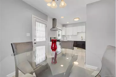 181 N 3rd Street, Bethpage, NY 11714 - Photo 6