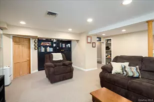 762 Durham Rd, East Meadow, NY 11554 - Photo 20