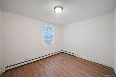32 Dewey Street, Port Jefferson Station, NY 11776 - Photo 14