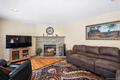 64 Oscawana Heights Road, Putnam Valley, NY 10579 - Photo 18