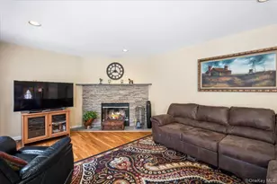 64 Oscawana Heights Rd, Putnam Valley, NY 10579 - Photo 18