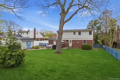 2 Selden Drive, East Northport, NY 11731 - Photo 20