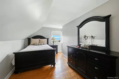 166 Abbey Street, Massapequa Park, NY 11762 - Photo 14