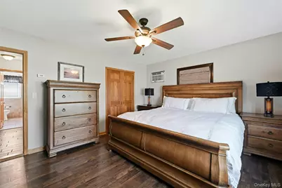 166 Abbey Street, Massapequa Park, NY 11762 - Photo 10