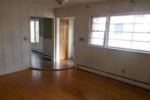 194 Phyllis Dr, Patchogue, NY 11772 - Photo 18