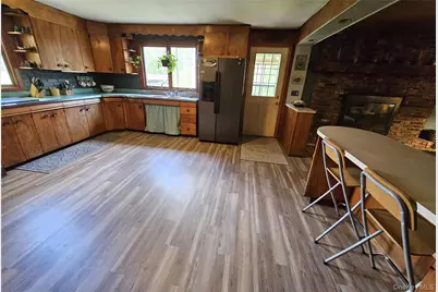 104 Canal Drive, Godeffroy, NY 12729 - Photo 16