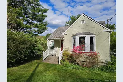 104 Canal Drive, Godeffroy, NY 12729 - Photo 2