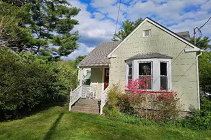 104 Canal Dr, Godeffroy, NY 12729 - Photo 2