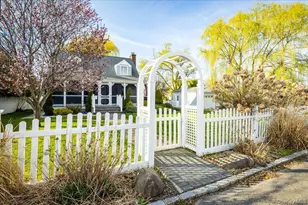 3937 John Ln, Seaford, NY 11783 - Photo 4