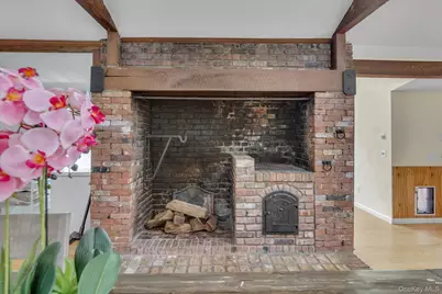 4 Dolphins Rise, Lloyd Harbor, NY 11743 - Photo 6