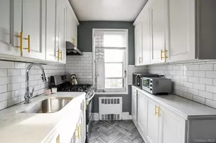3310 Avenue H, Brooklyn, NY 11210 - Photo 4