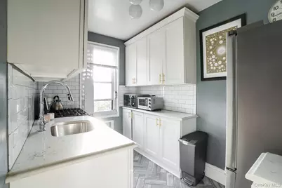 3310 Avenue H #5D, Brooklyn, NY 11210 - Photo 6