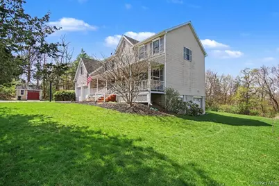 3 Brenner Ridge Road, Pleasant Valley, NY 12569 - Photo 2