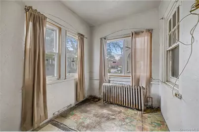 429 S 9th Avenue, Mount Vernon, NY 10550 - Photo 6