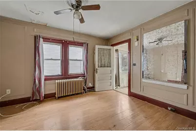 429 S 9th Avenue, Mount Vernon, NY 10550 - Photo 8