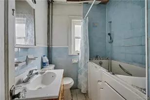 429 S 9th Ave, Mount Vernon, NY 10550 - Photo 14
