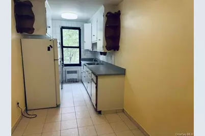83-20 98th Street #5D, Woodhaven, NY 11421 - Photo 6