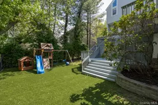 8 Verity Ln, Roslyn, NY 11576 - Photo 32